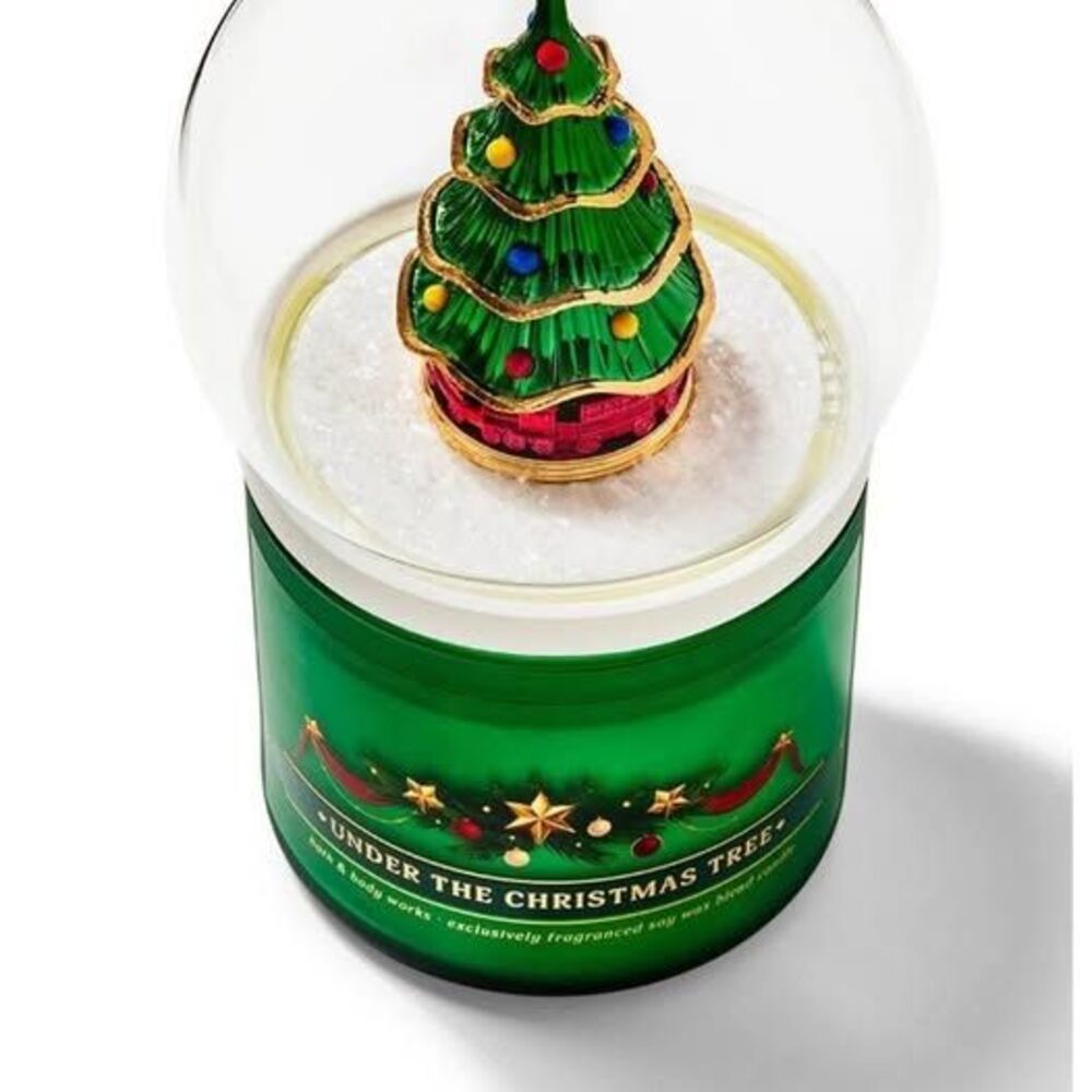 BATH AND BODY WORKS Under the Christmas